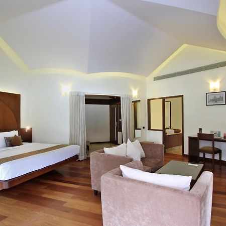 Silent Shores Resort & Spa Mysore Exterior foto