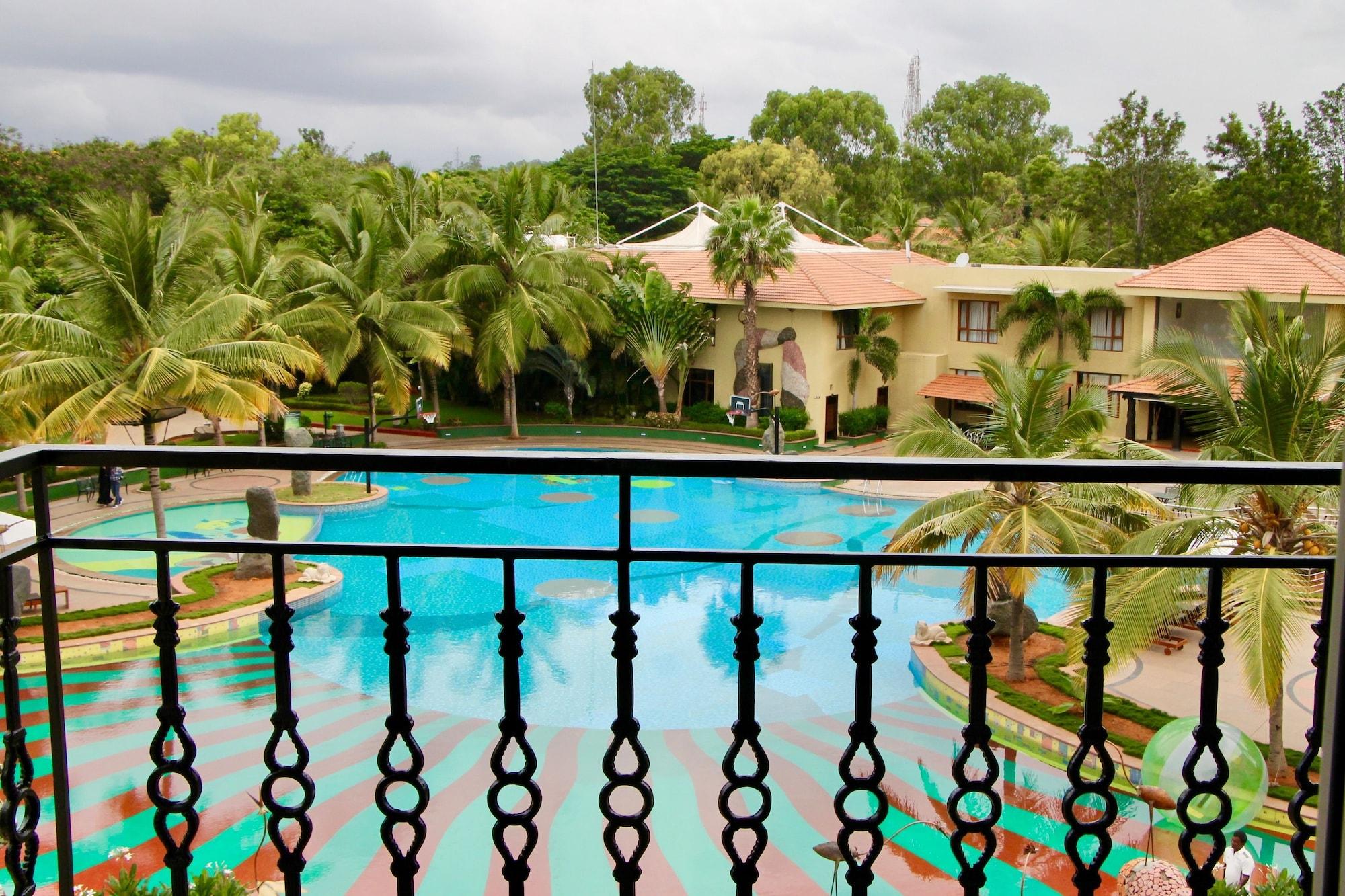 Silent Shores Resort & Spa Mysore Exterior foto