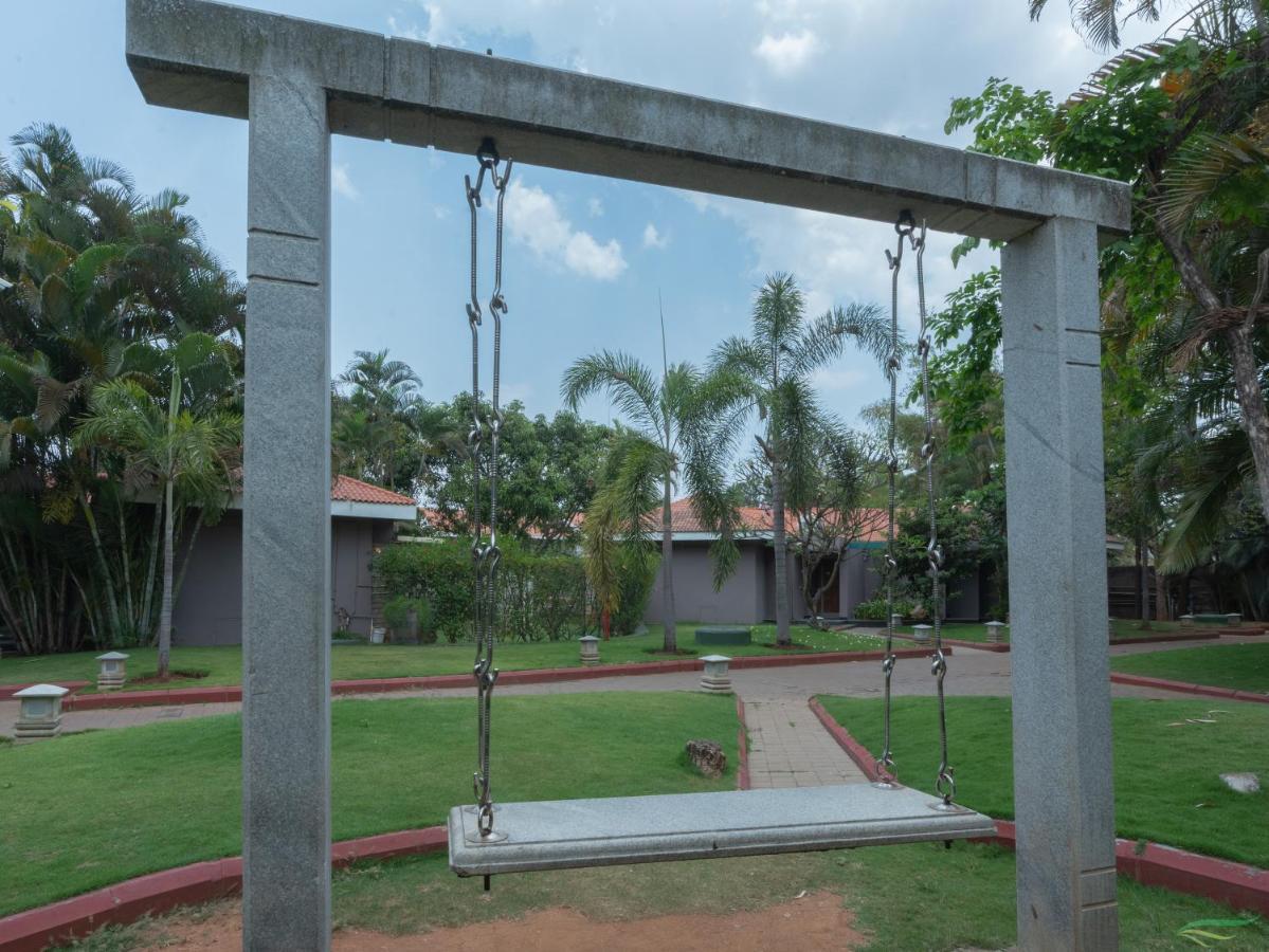 Silent Shores Resort & Spa Mysore Exterior foto