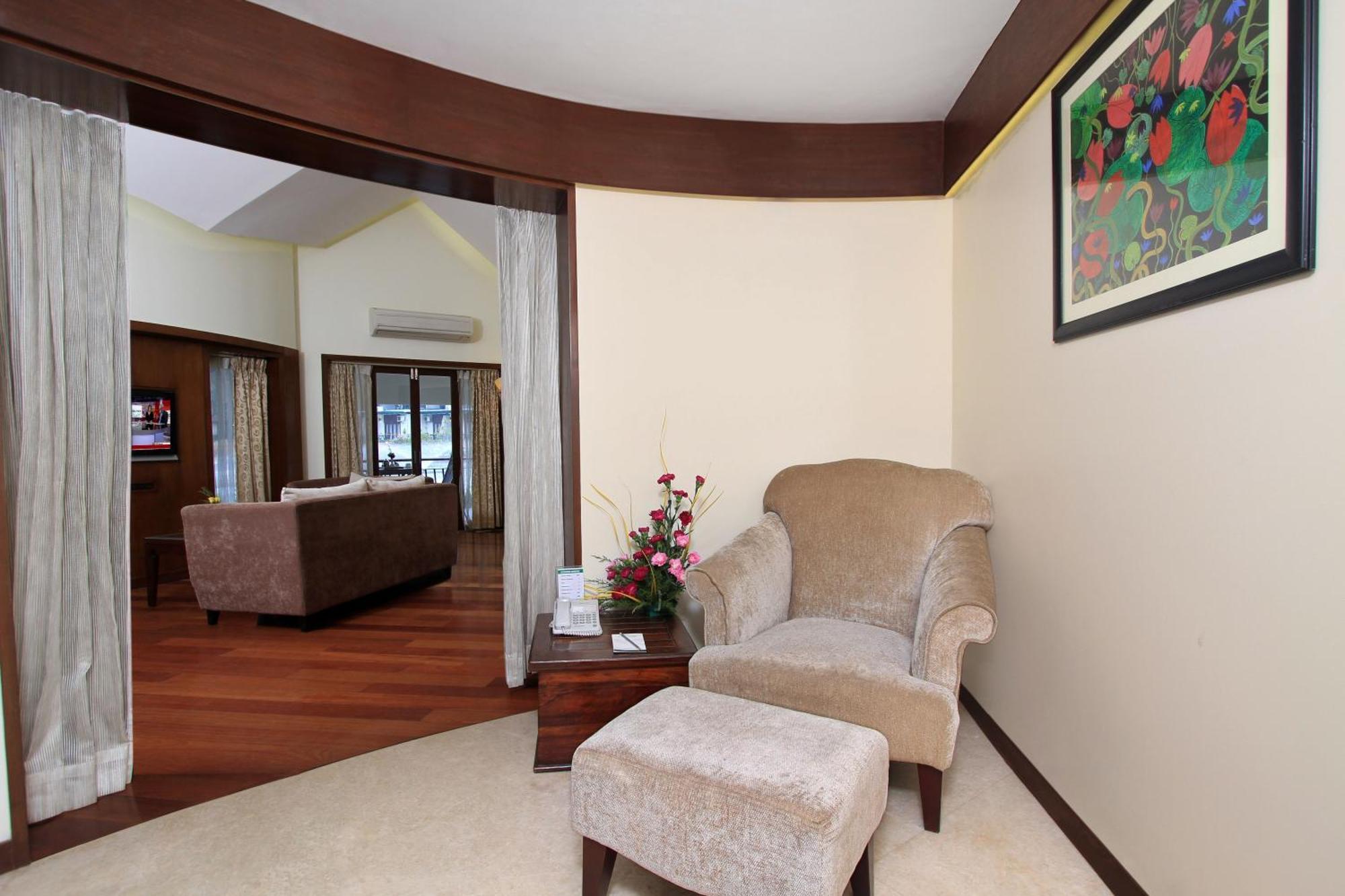 Silent Shores Resort & Spa Mysore Quarto foto